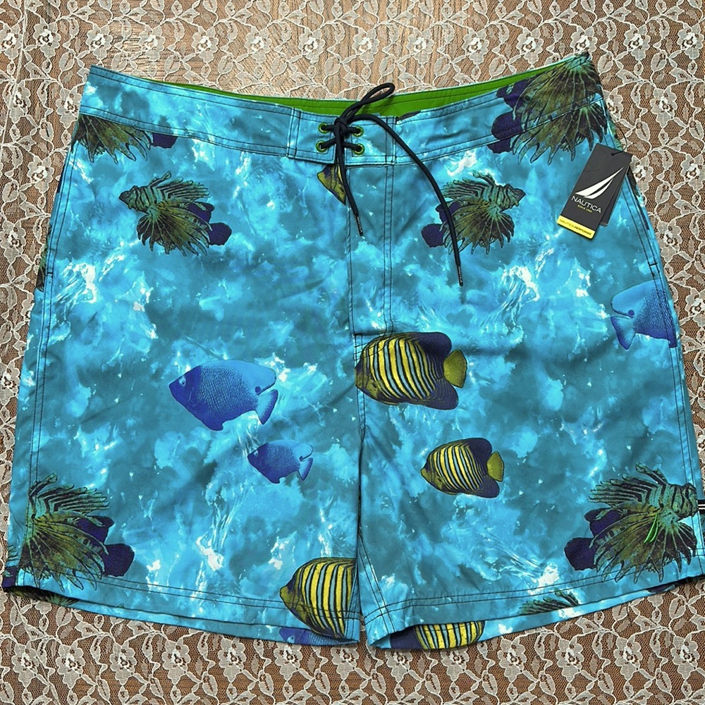 NWT Nautical swim trunks men’s size 40